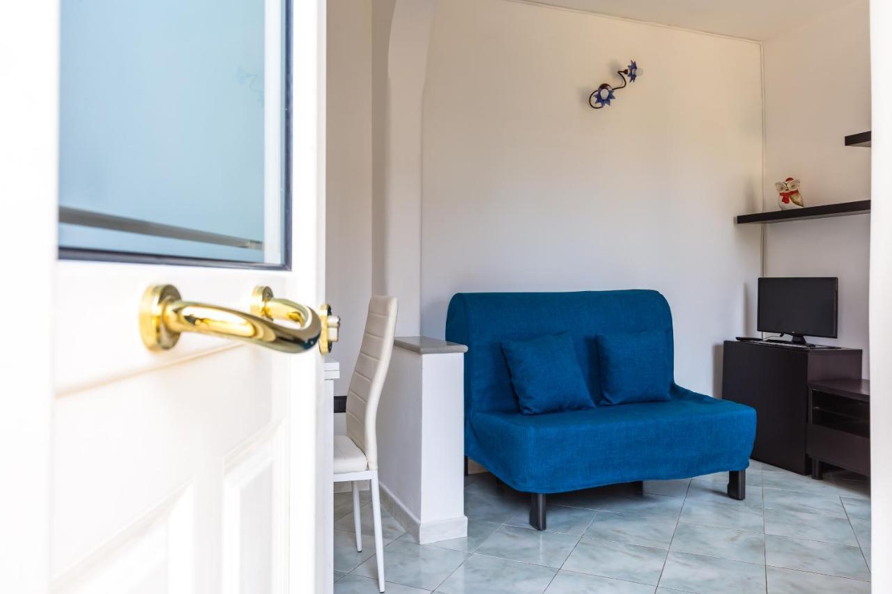 Sotto La Torre Apartment Procida Luaran gambar